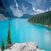 Calgary + Banff National Park + Johnston Canyon + Okanagan Lake + Vancouver 4-day Tour