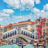 Tour of 9 days and 7 nights with up to 7 passengers to Italy!