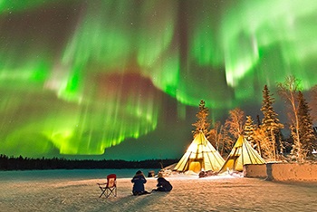 3-5 DAY YELLOWKNIFE AURORA TOUR PACKAGE