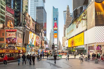 New York airport pick-up+ Watkins Glen State Park+ Niagara Falls+ Toronto+ Ottawa+ Montreal+ Quebec City+ New York City 7-day Tour-2024