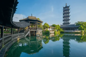 上海  烏鎮 杭州 張家界 鳯凰 12 天 10 夜